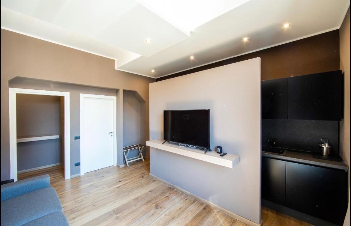 New Amazing Mono Located In Moscova District From Moscova Suites Apartments Group Milánó Kültér fotó